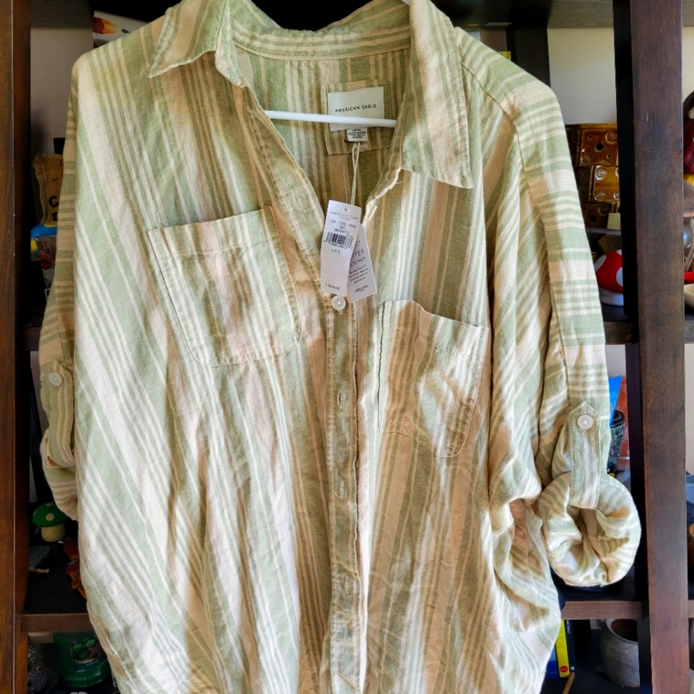 Oversized AE shirt